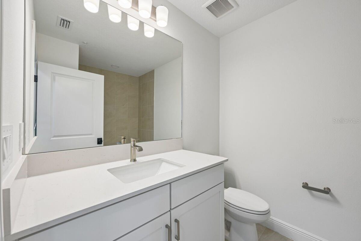 PALMERA AT WELLEN PARK - Residential