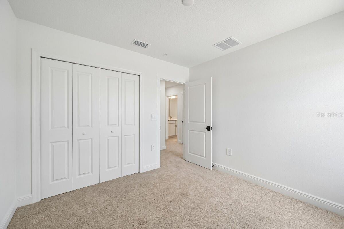 PALMERA AT WELLEN PARK - Residential