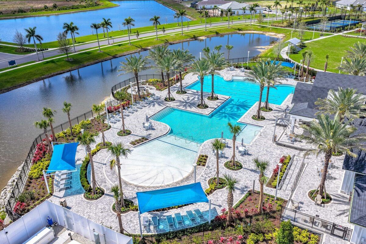 PALMERA AT WELLEN PARK - Residential