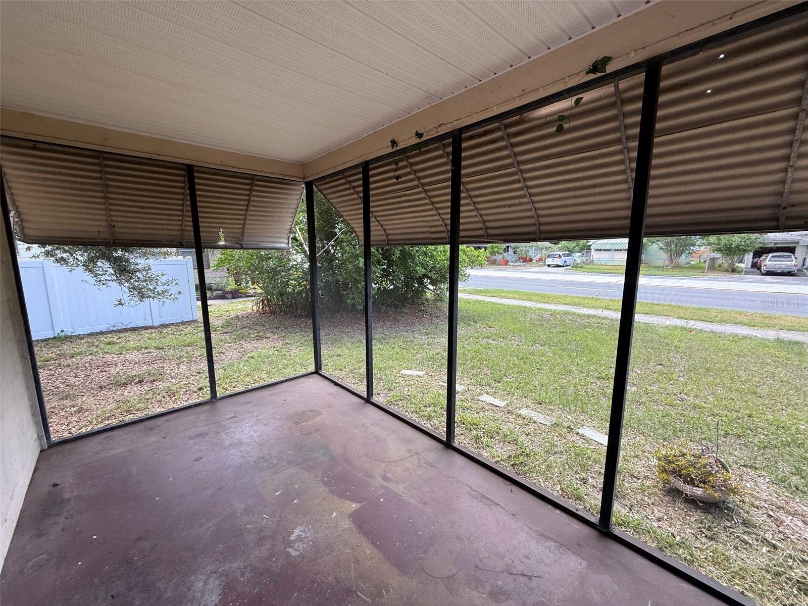 OAK RIDGE 3 - Residential Lease