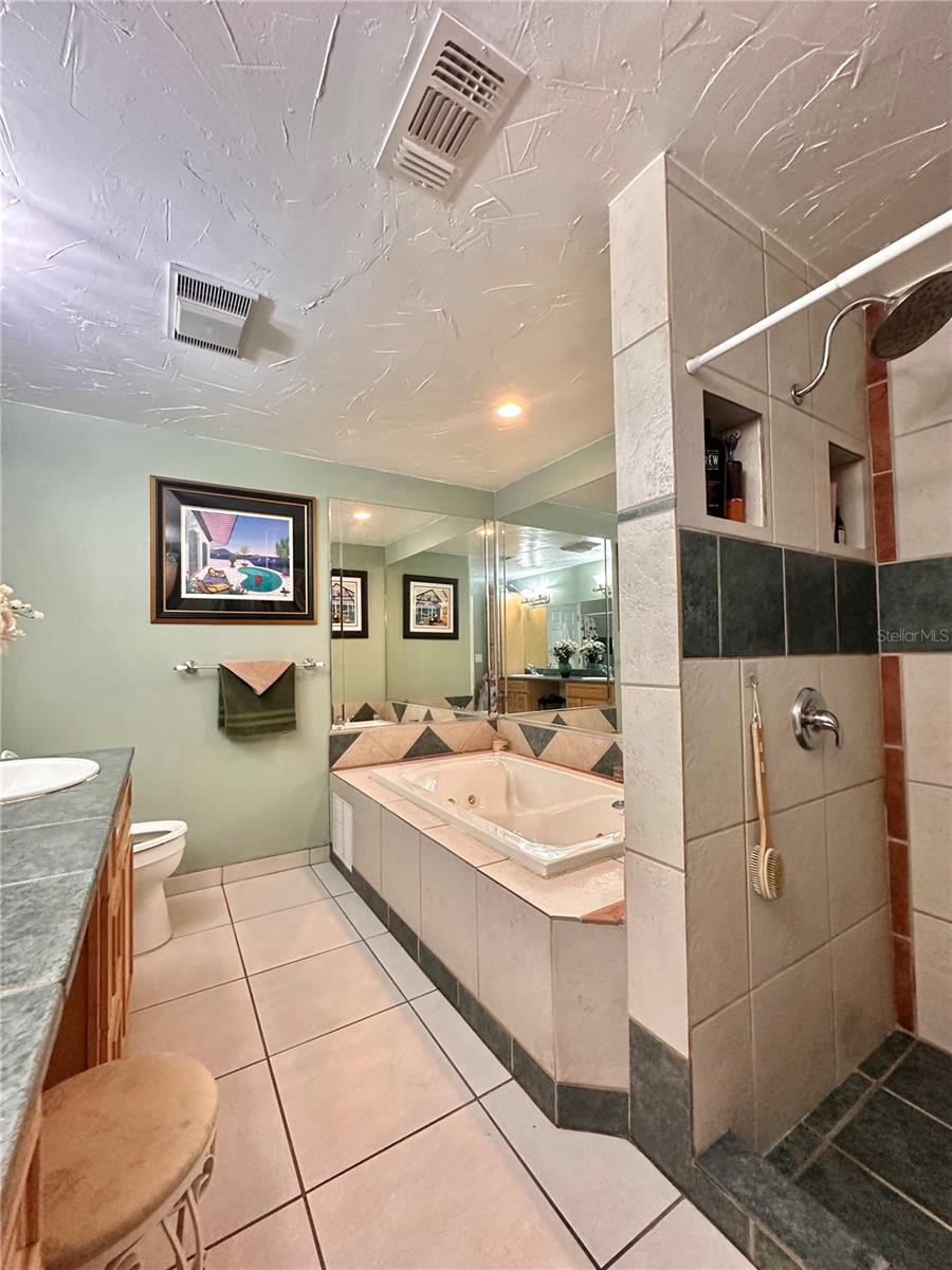 DESOTO ACRES - Residential