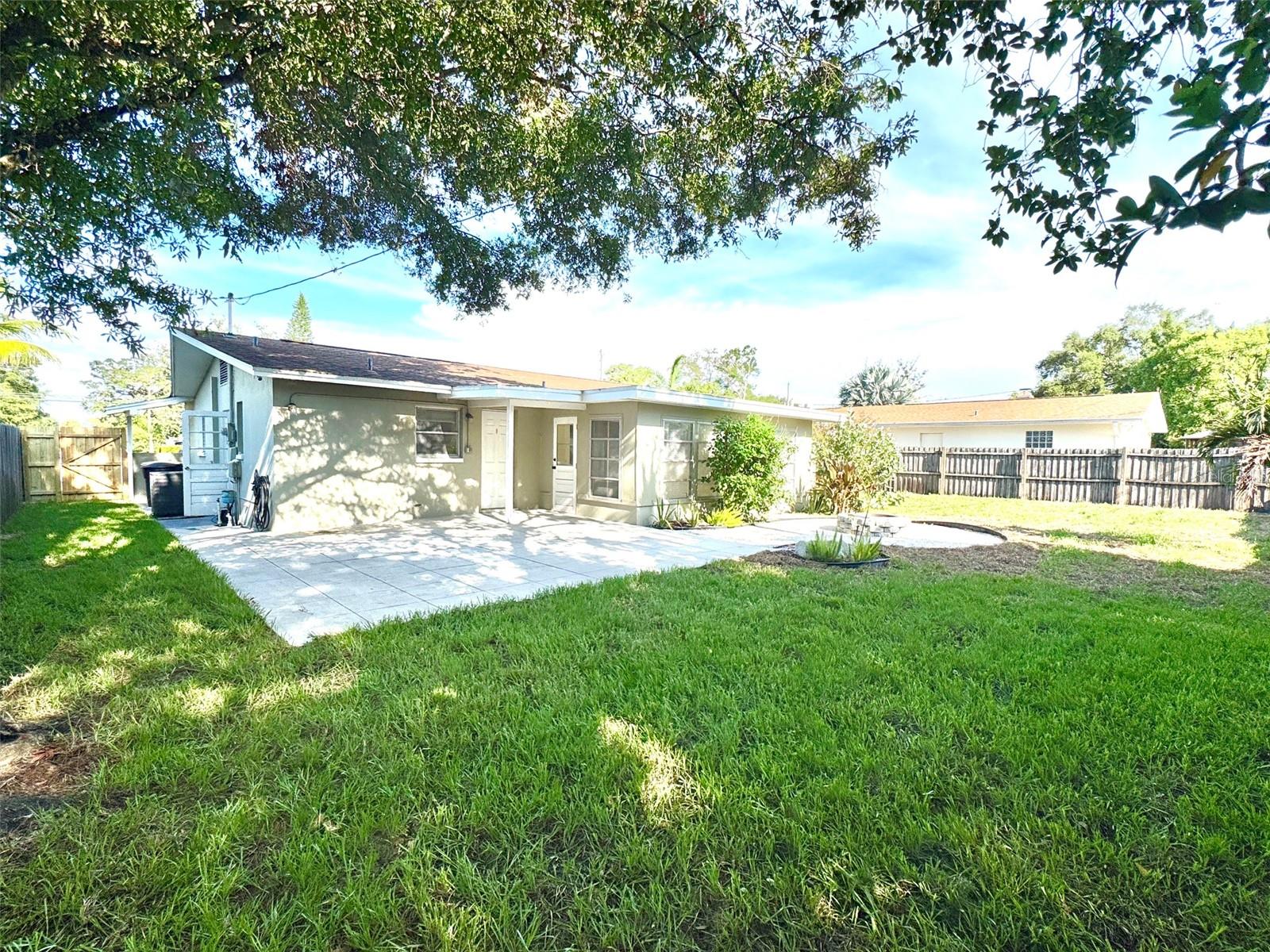 BLACKSHIRE ESTATES - Residential