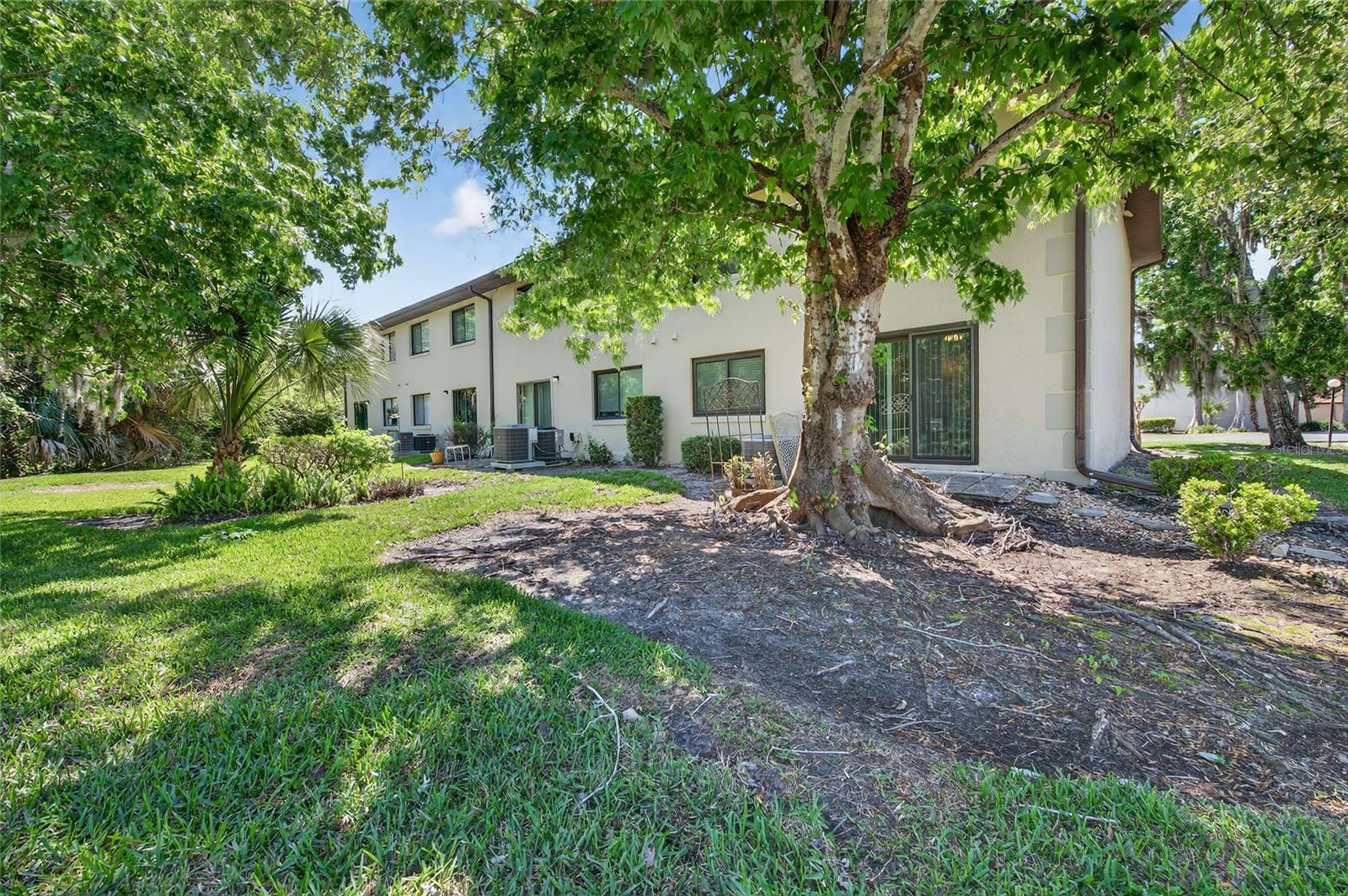 YORKTOWNE ESTATE CONDO - Residential