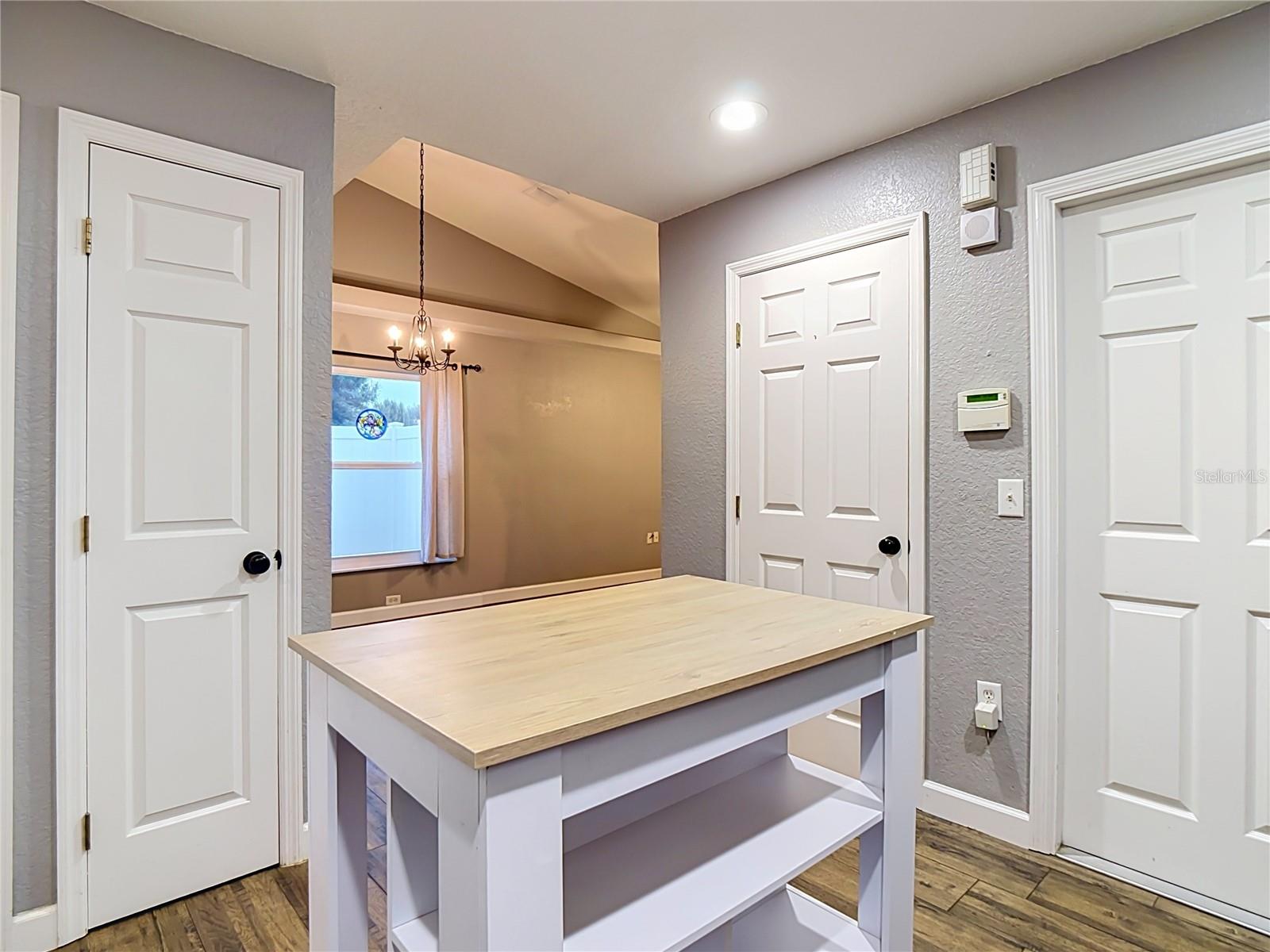 PLACES NORTH - Residential