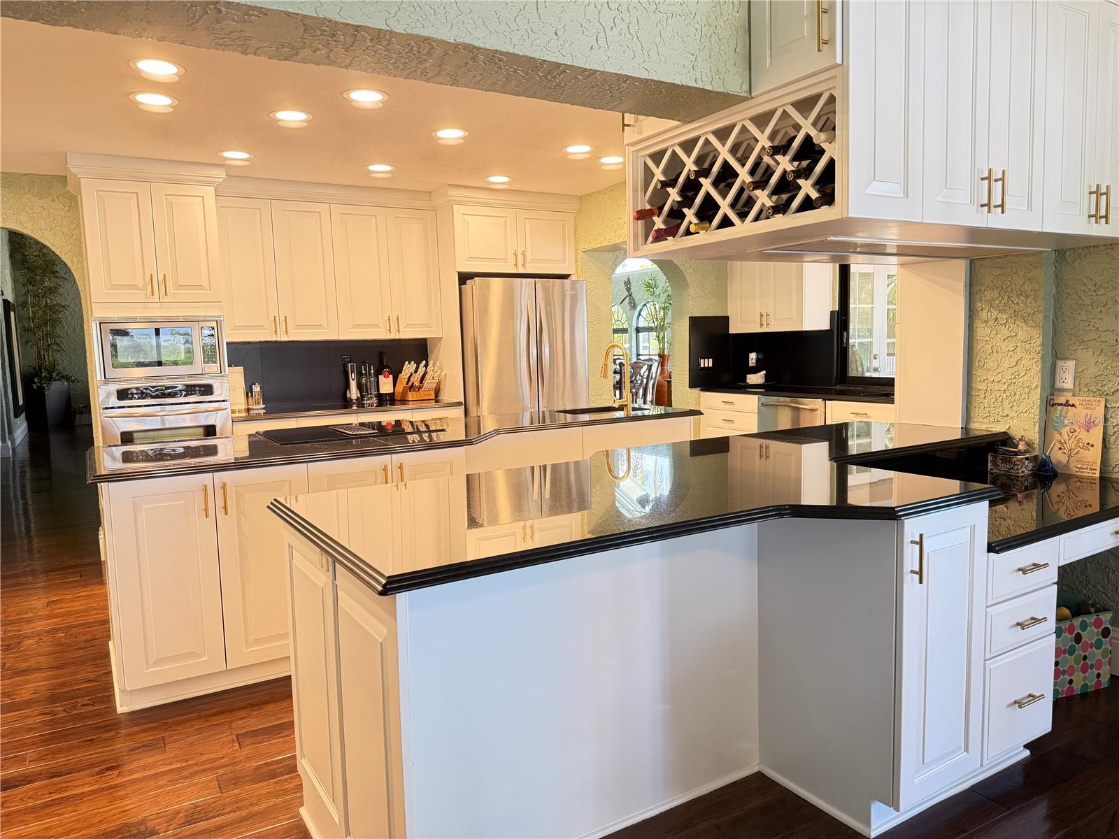 TAMPA & TARPON SPGS LAND CO - Residential