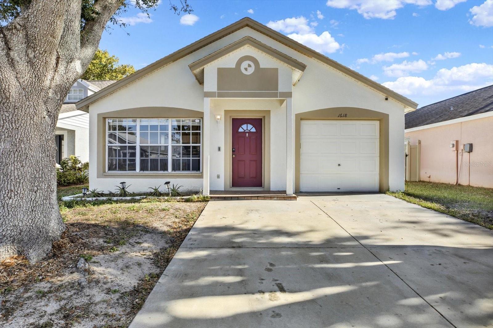 One or more photo(s) has been virtually staged. Highly MOTIVATED Seller! Enjoy the comfort and convenience of this move-in ready FRESHLY PAINTED  3-bedroom, 2-bath home in a desirable Valrico location. The open great room features high ceilings and a spacious layout, perfect for entertaining family and friends. The kitchen includes updated stainless-steel appliances, and the roof was replaced in 2021. The HVAC system is from 2018. The master suite offers a large soaker tub and a walk-in closet for added comfort. Step through the new sliding glass door to the fenced backyard, ideal for relaxing or outdoor gatherings. Brentwood Hills provides a community pool, tennis courts, playground, and soccer field, all conveniently close to shopping, dining, and entertainment. Low HOA and no CDD.  Additional pictures will be added very soon.