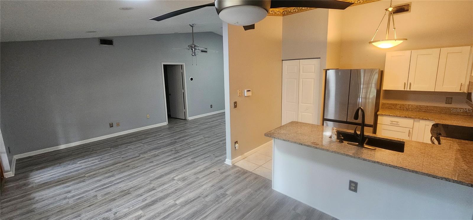 CARROLLWOOD SPRGS CLUSTER HMS - Residential
