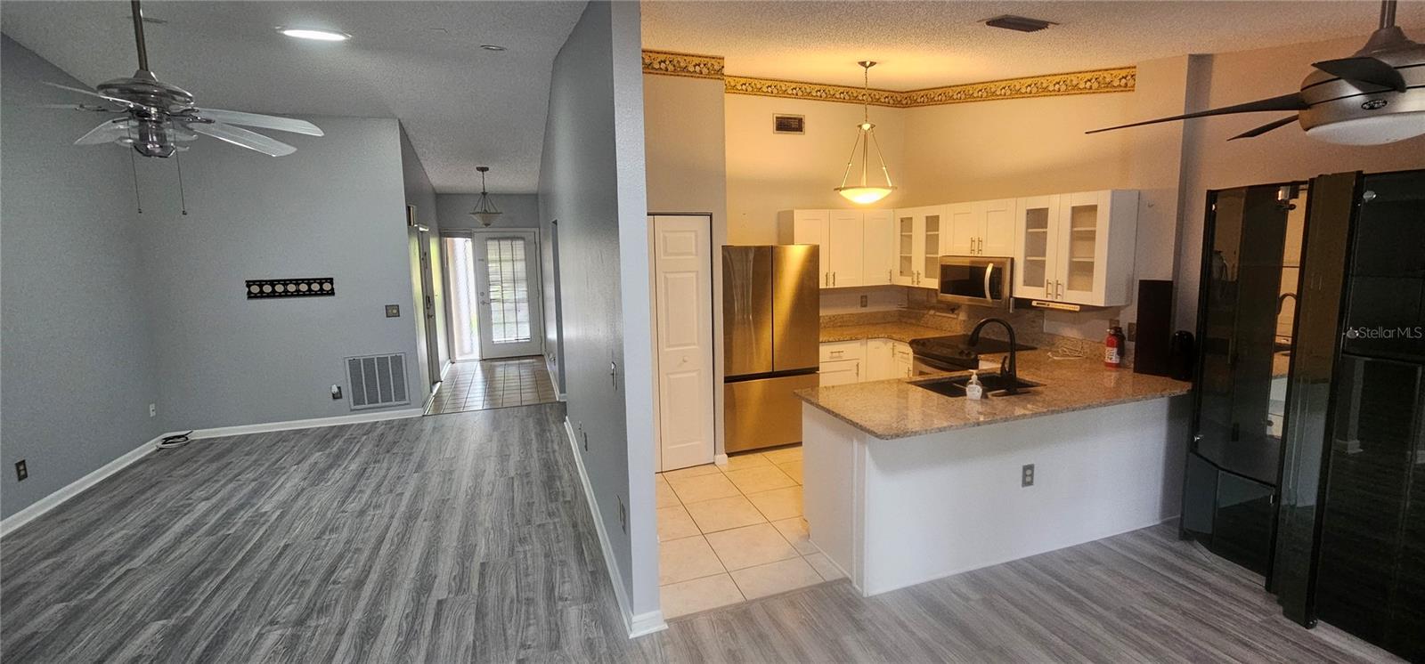 CARROLLWOOD SPRGS CLUSTER HMS - Residential
