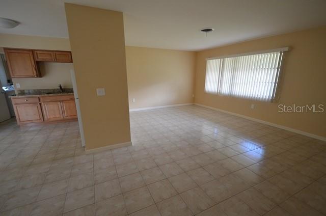 VENICE GARDENS - Residential Lease
