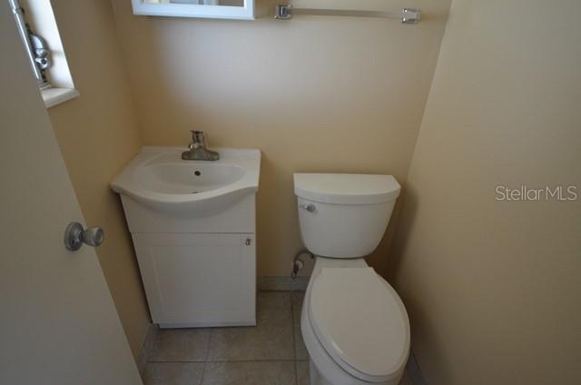 VENICE GARDENS - Residential Lease