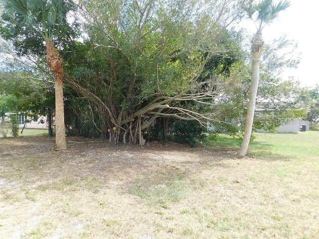 VENICE GARDENS - Residential Lease