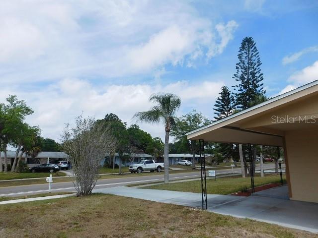VENICE GARDENS - Residential Lease
