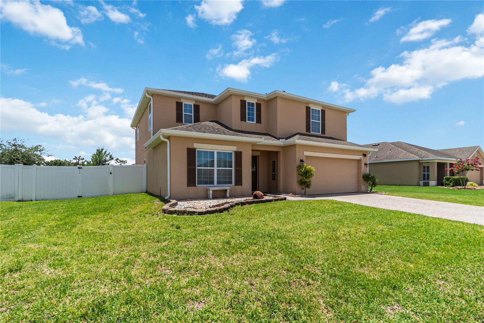 BRIARWOOD ESTATES - Residential