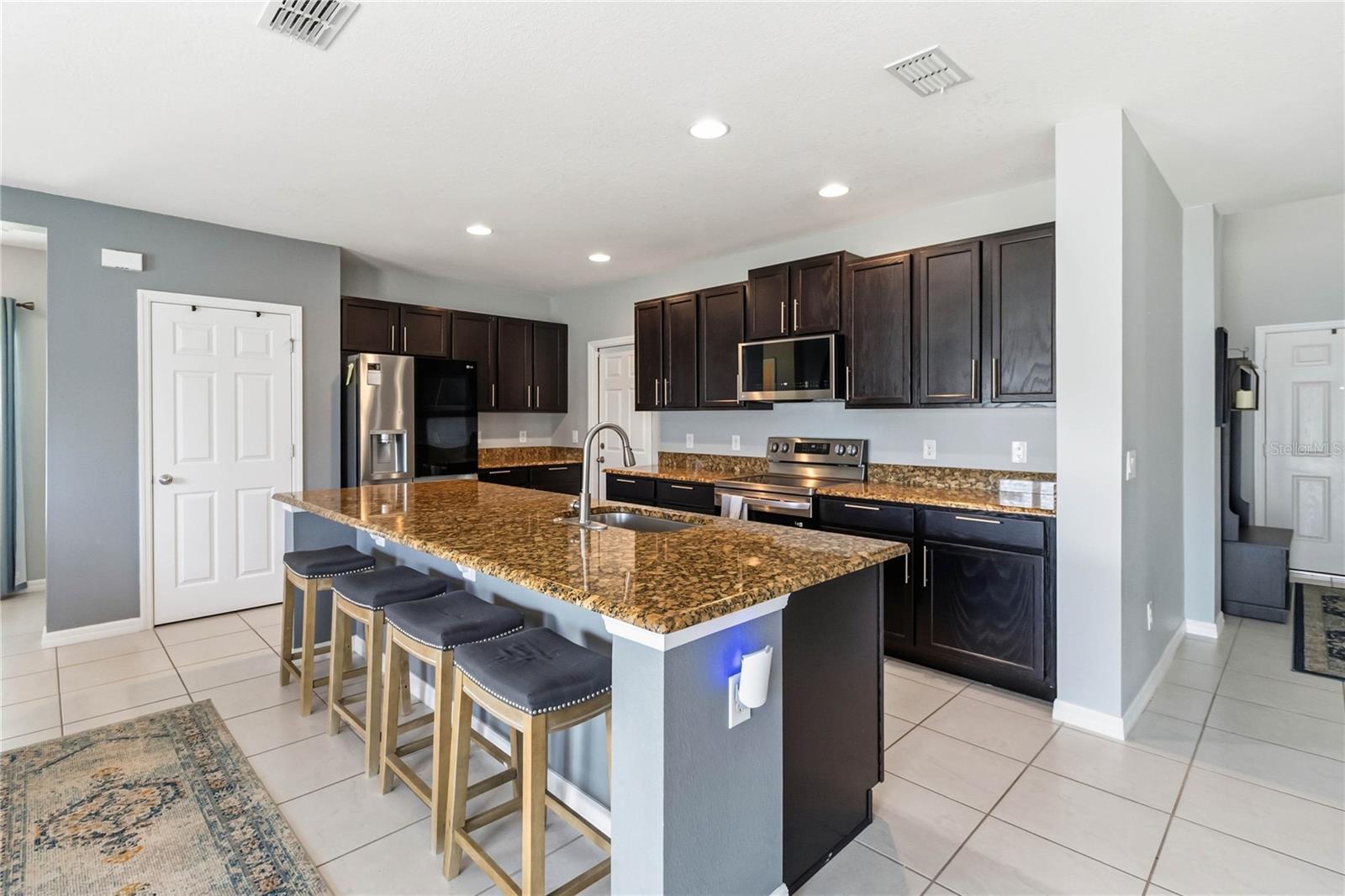 BRIARWOOD ESTATES - Residential