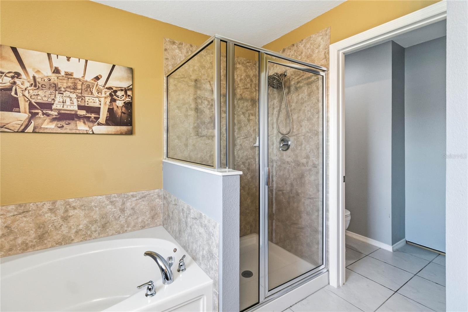 BRIARWOOD ESTATES - Residential