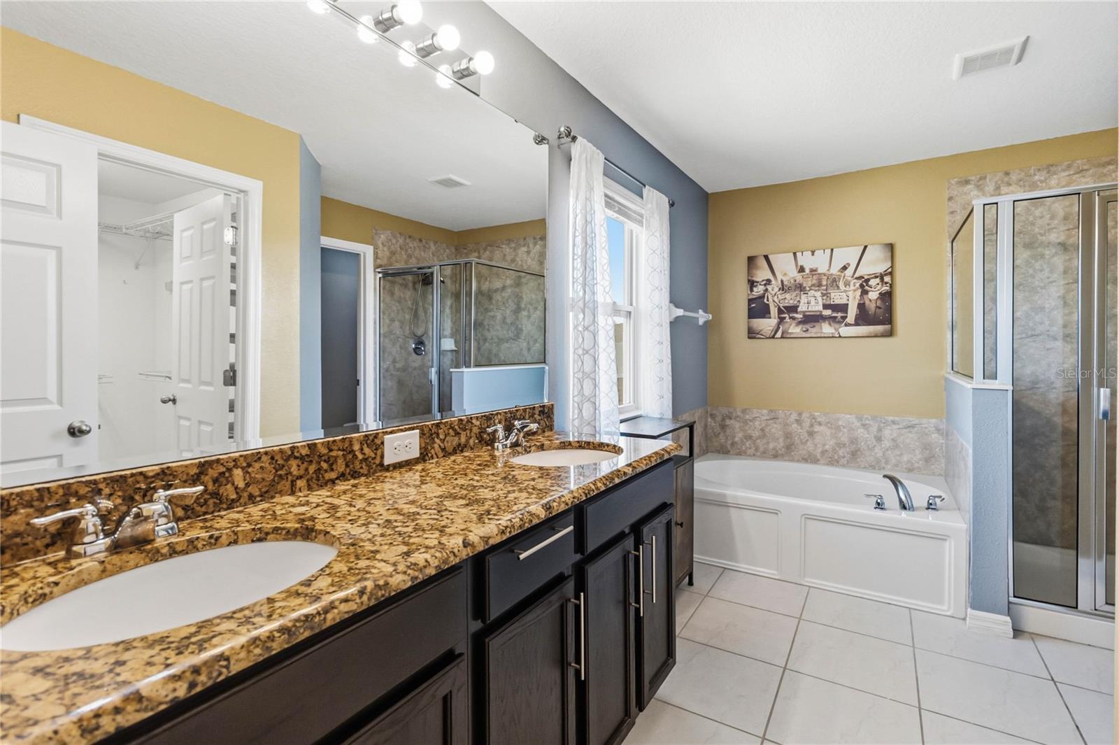 BRIARWOOD ESTATES - Residential