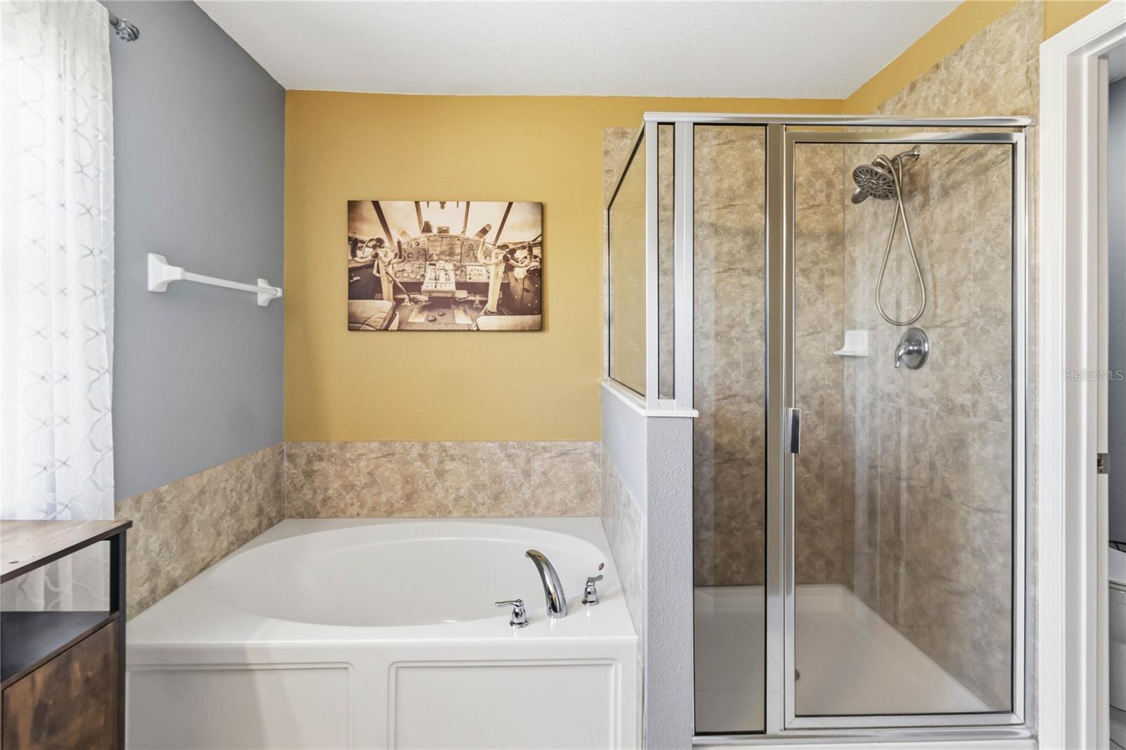 BRIARWOOD ESTATES - Residential