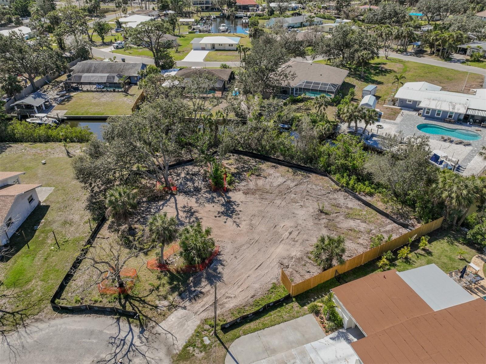 NOKOMIS ACRES AMD - Land