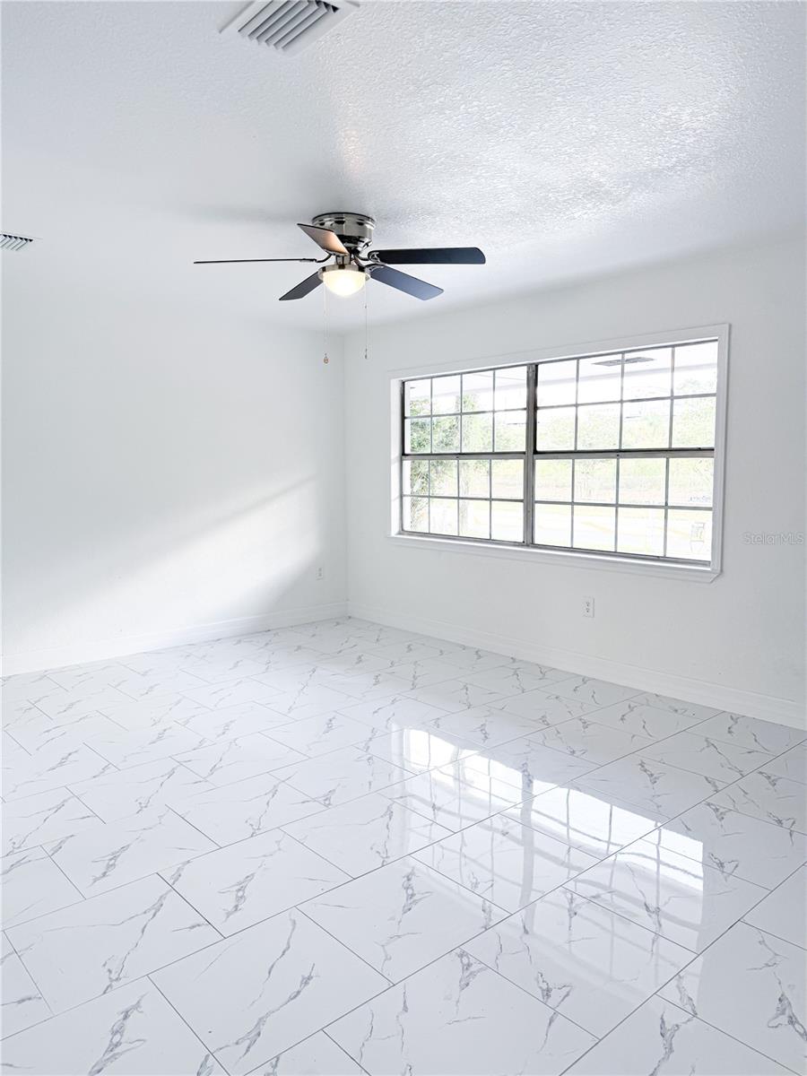 MEADOW OAKS SUB - Residential