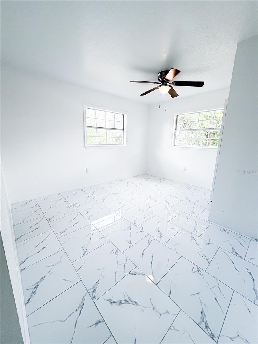 MEADOW OAKS SUB - Residential