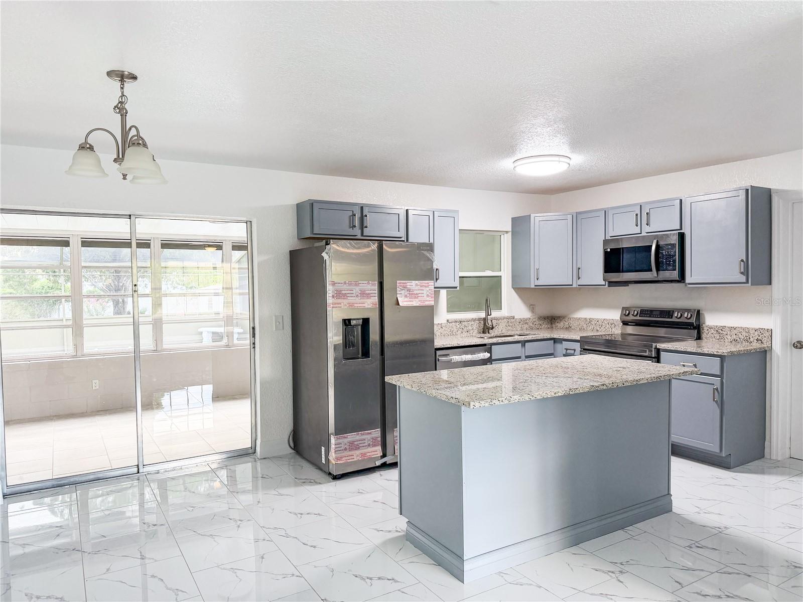MEADOW OAKS SUB - Residential