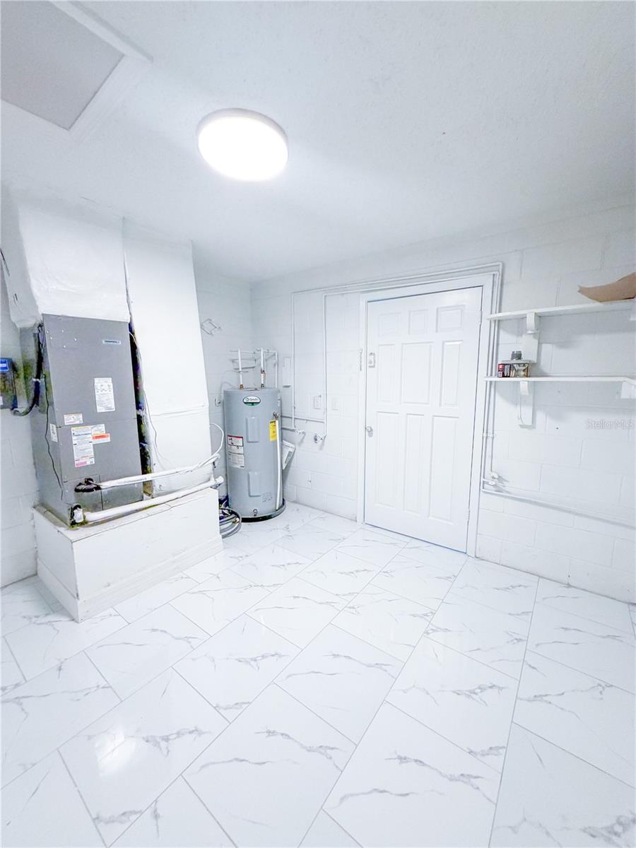 MEADOW OAKS SUB - Residential