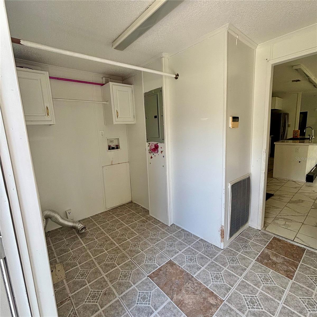 CROOM-A-COOCHEE ESTATES 73 - Residential