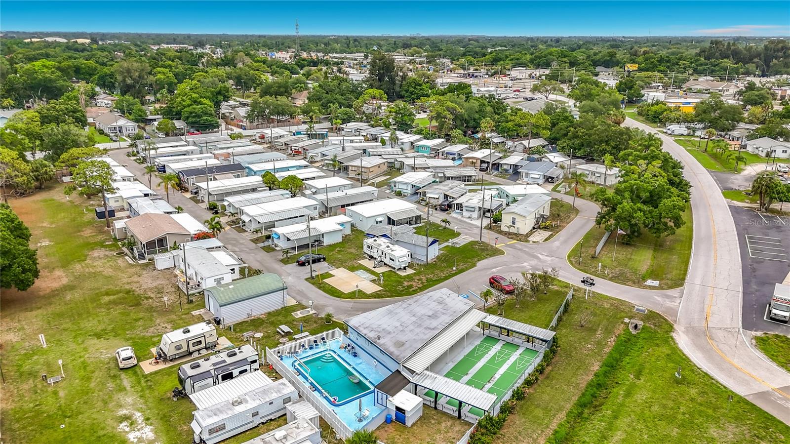 EL REY MOBILE HOME PARK UNREC - Residential