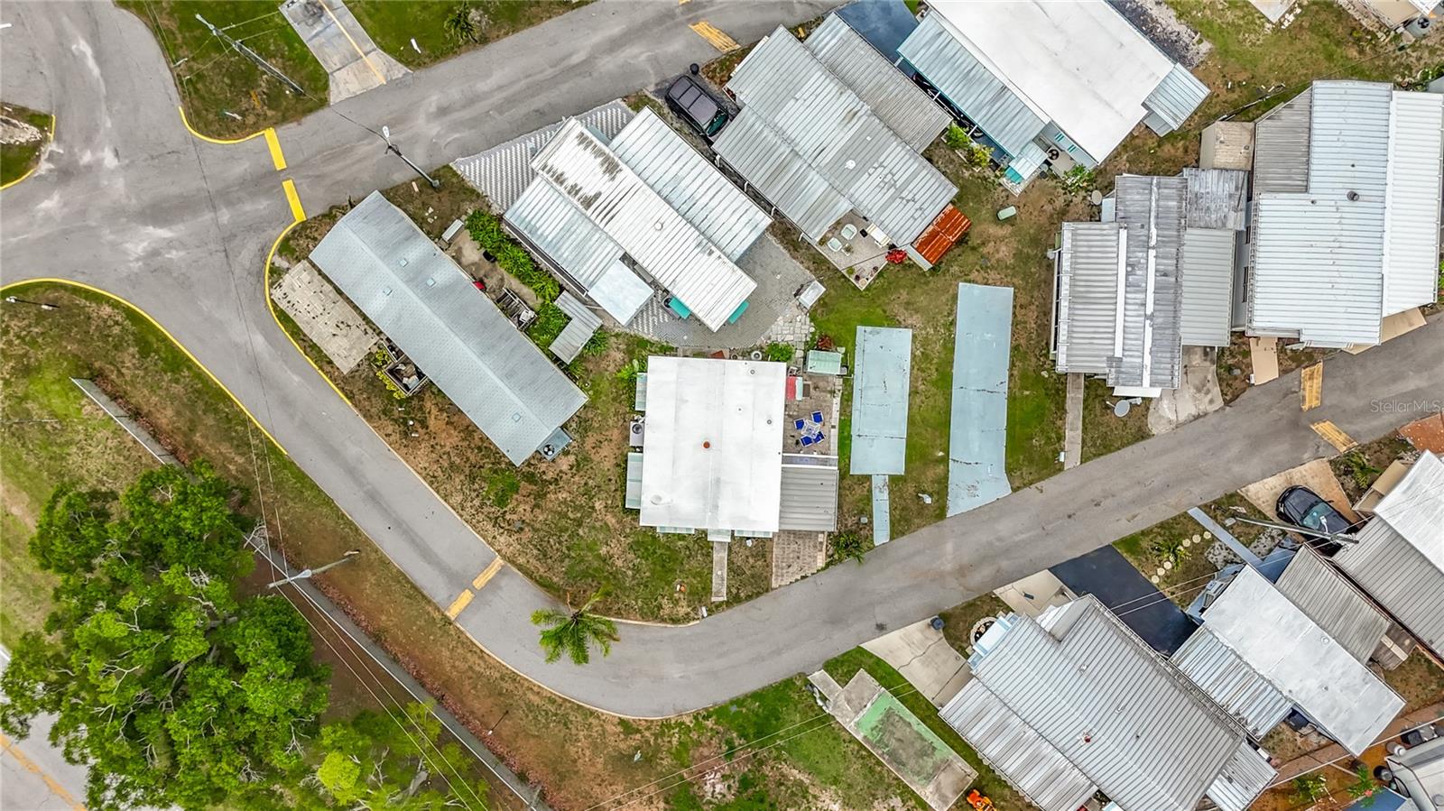 EL REY MOBILE HOME PARK UNREC - Residential