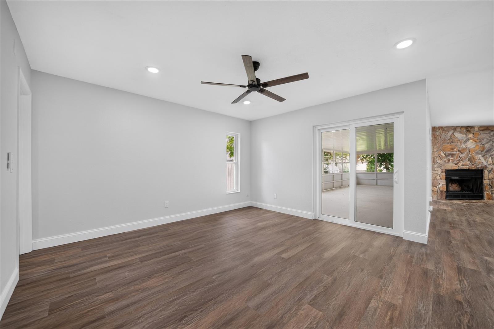MEADOW WOODS VILLAGE 02 - Residential