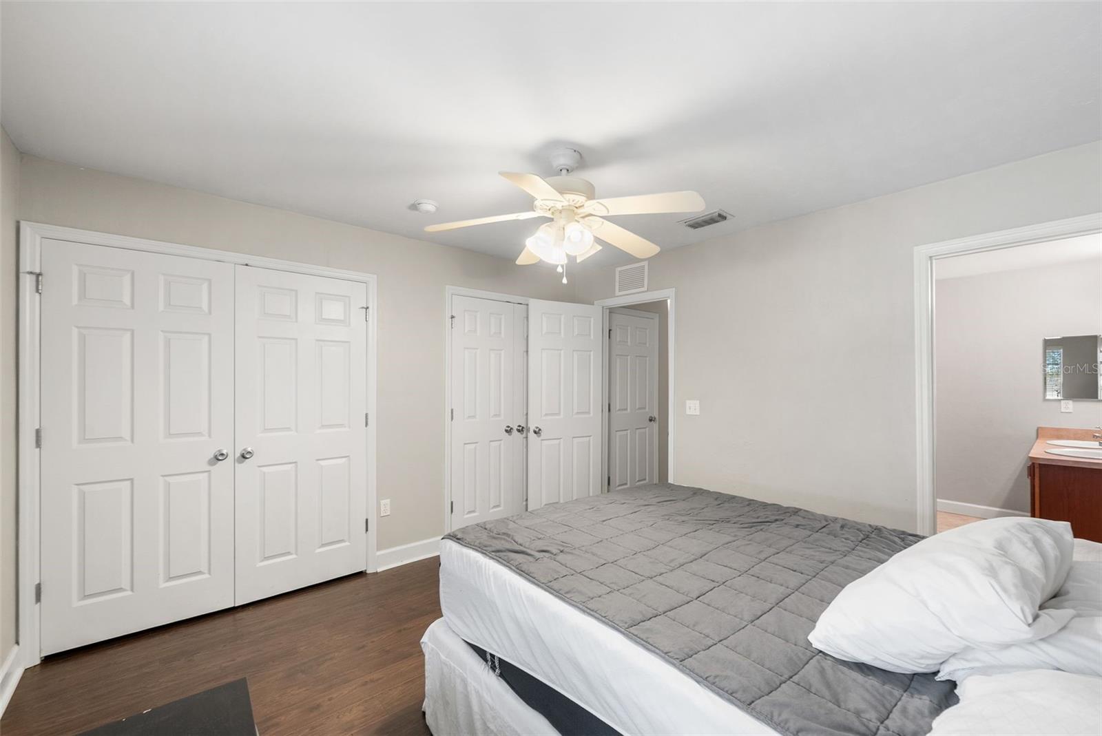 WOODS EDGE CONDO - Residential