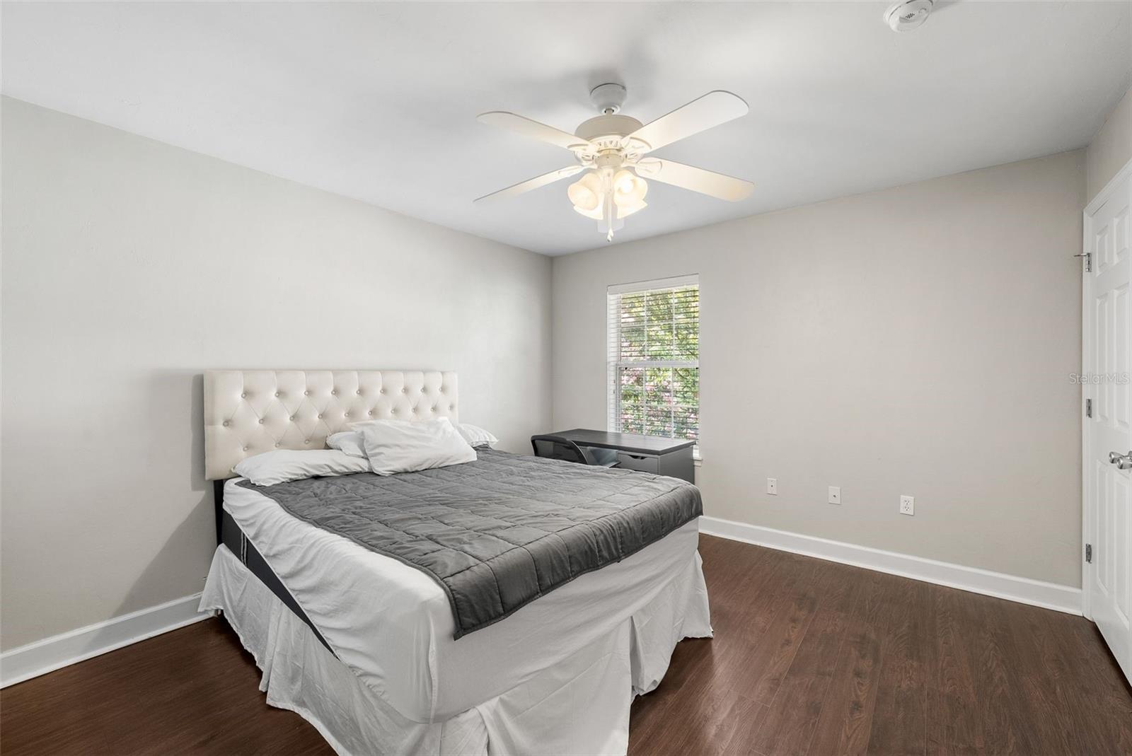 WOODS EDGE CONDO - Residential