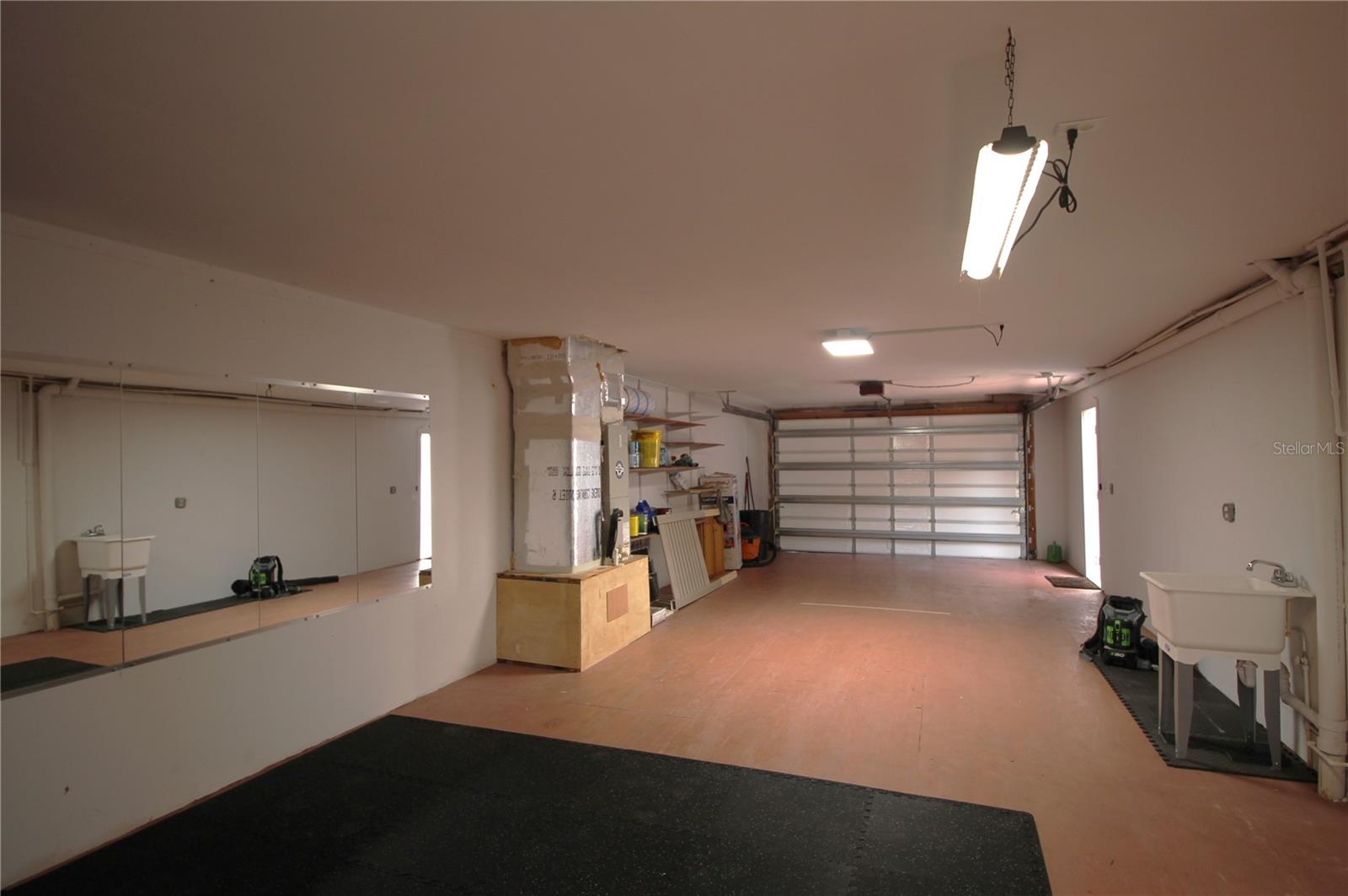DE SOTO ESTATES - Residential