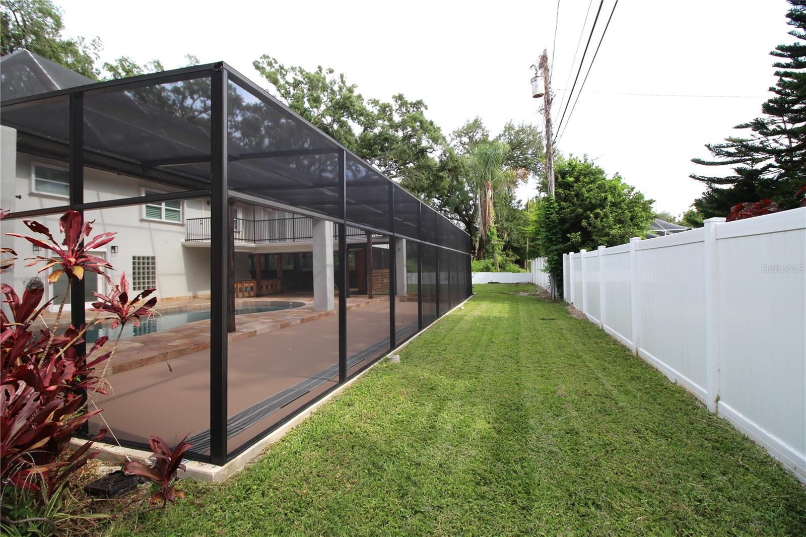 DE SOTO ESTATES - Residential
