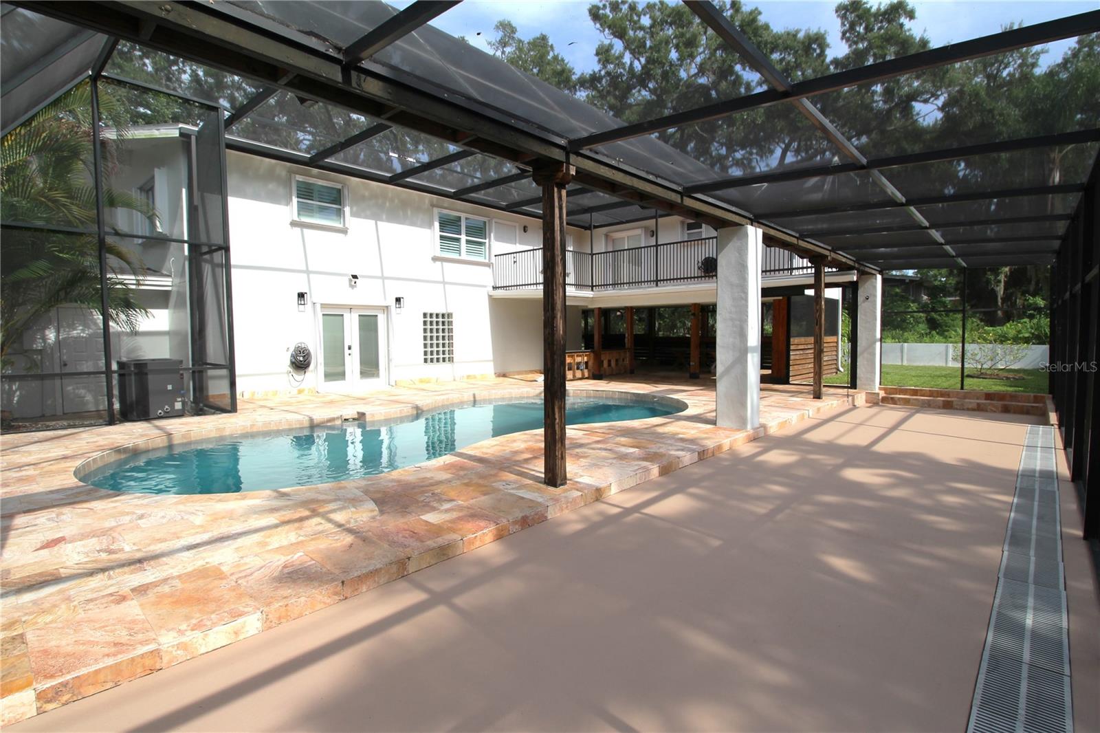 DE SOTO ESTATES - Residential