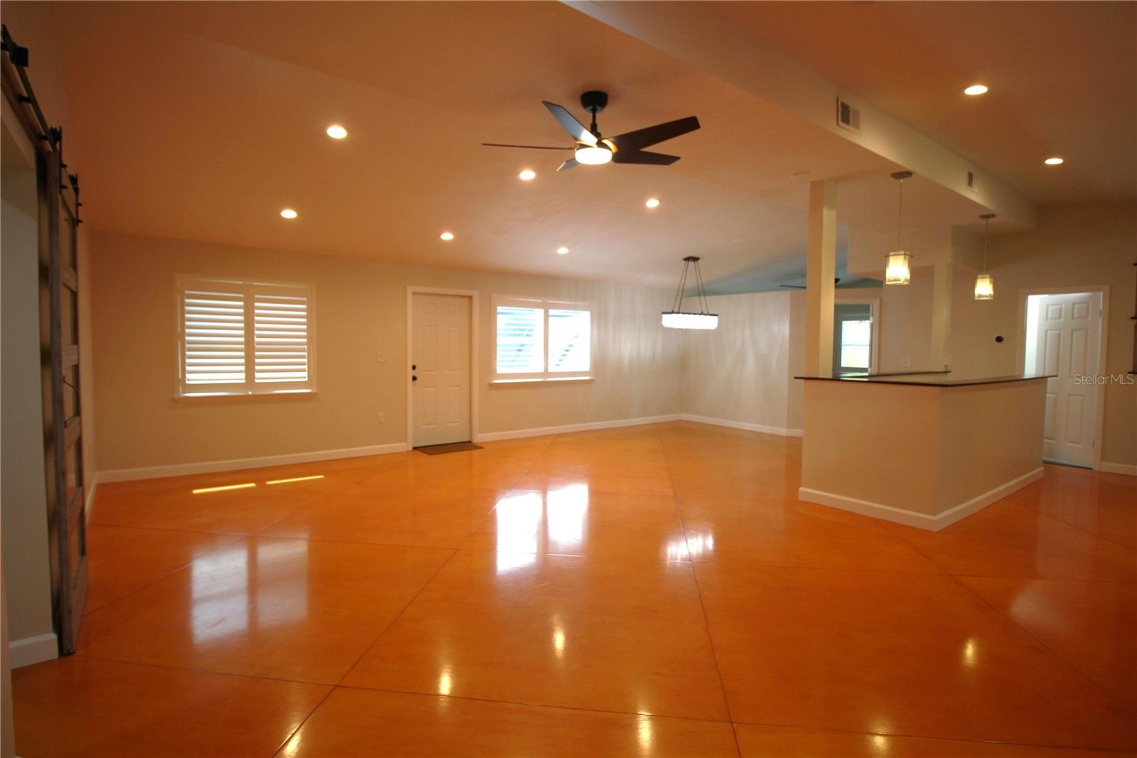 DE SOTO ESTATES - Residential