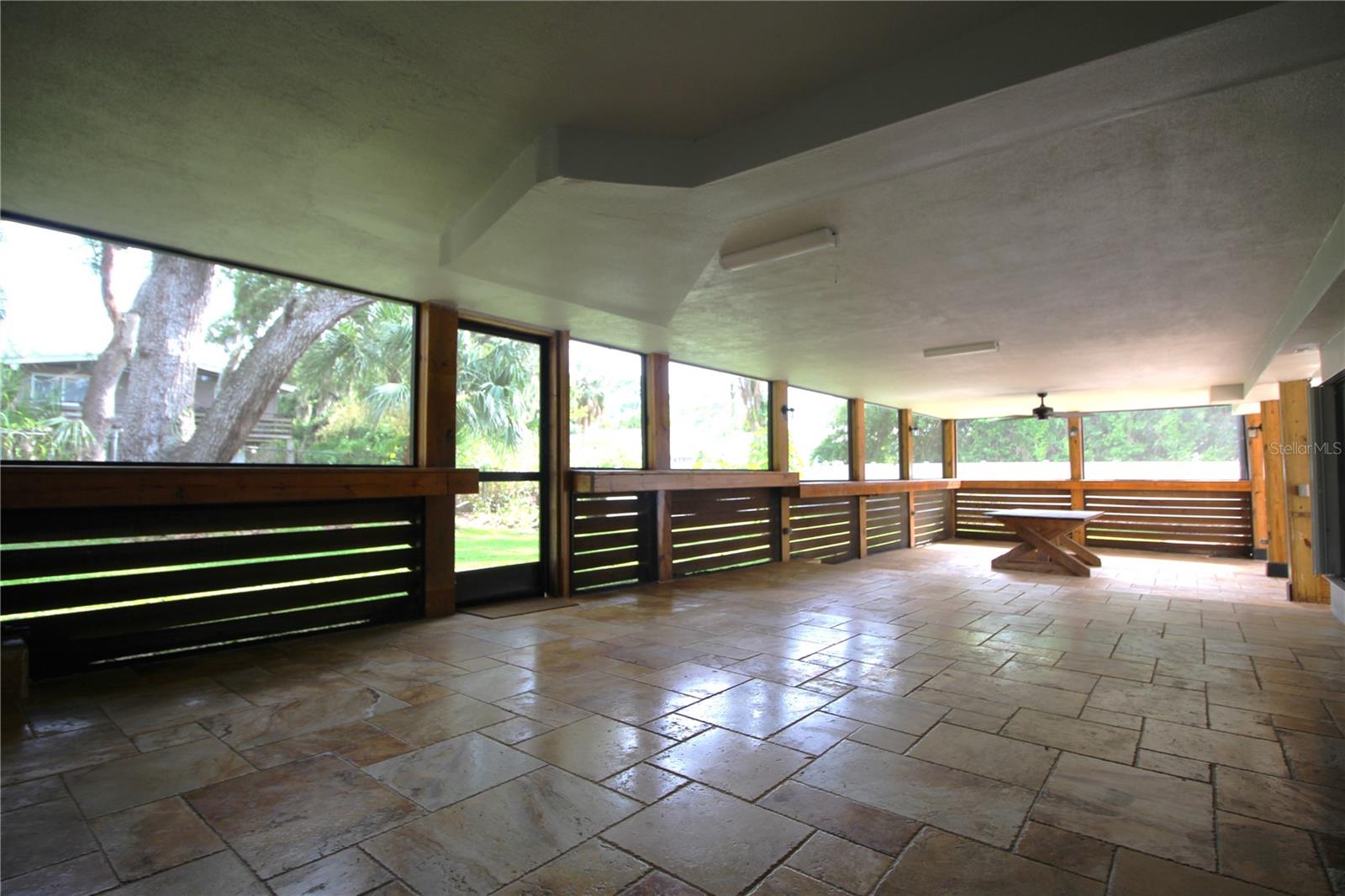 DE SOTO ESTATES - Residential