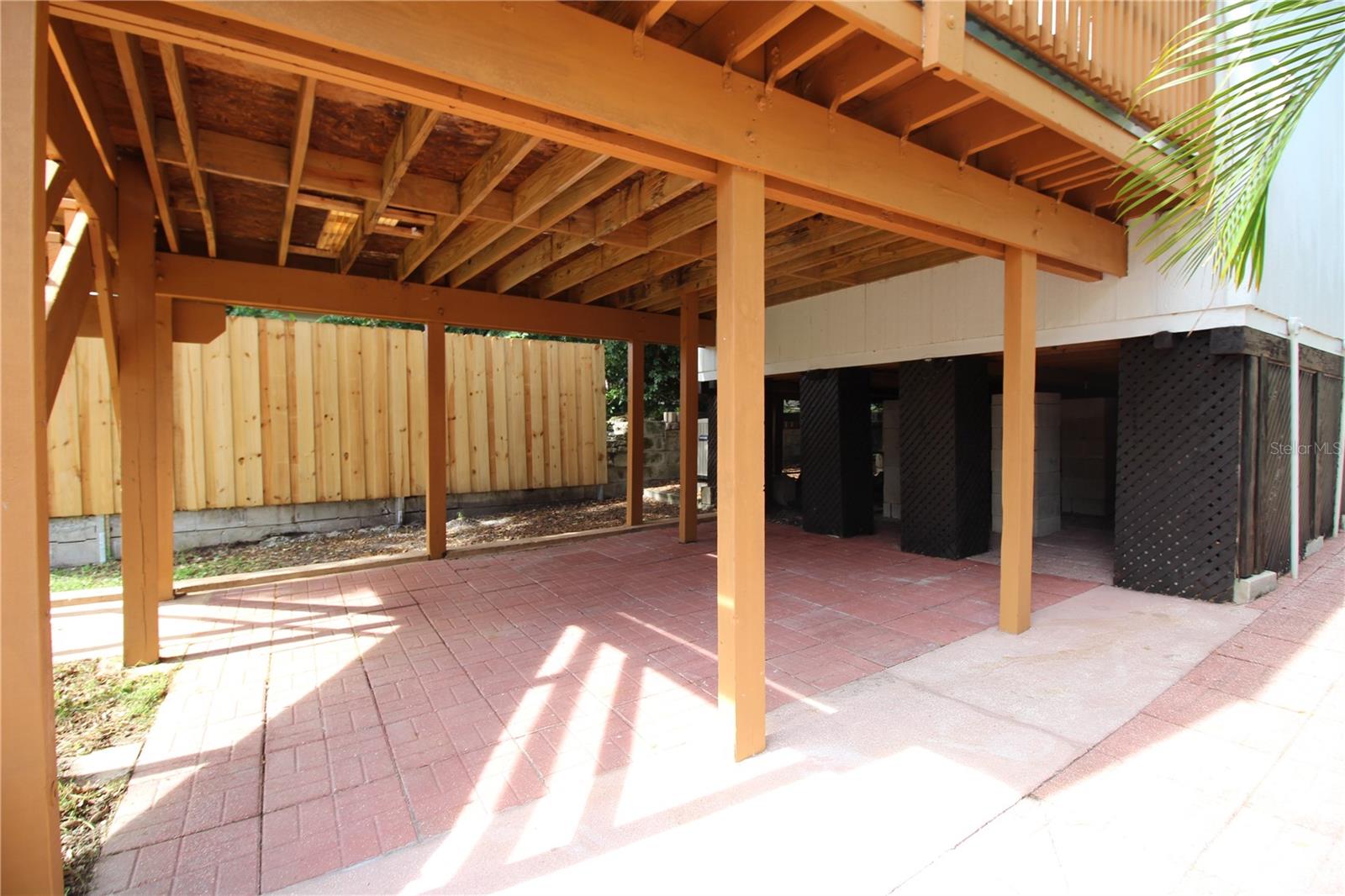 DE SOTO ESTATES - Residential