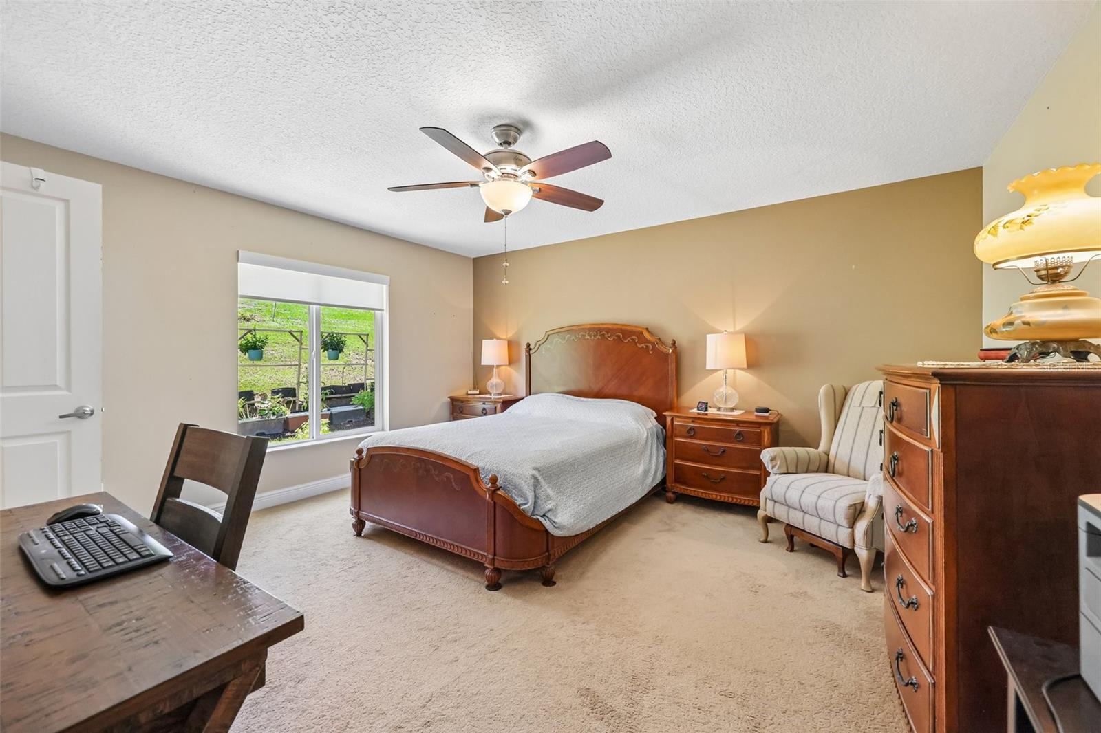 TWIN LAKES ESTATES - Residential