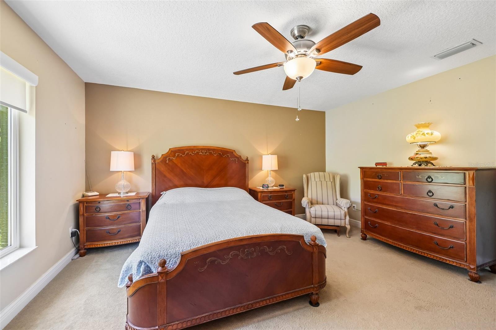 TWIN LAKES ESTATES - Residential