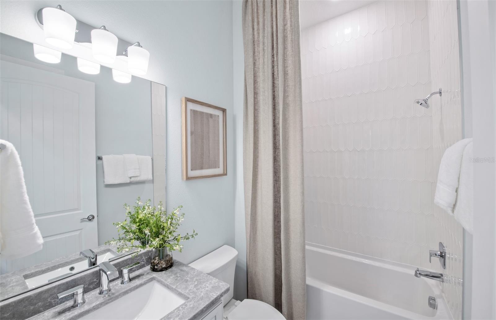 STONE CREEK BY DEL WEBB SOLAIRE PHASE 2 & 3 - Residential