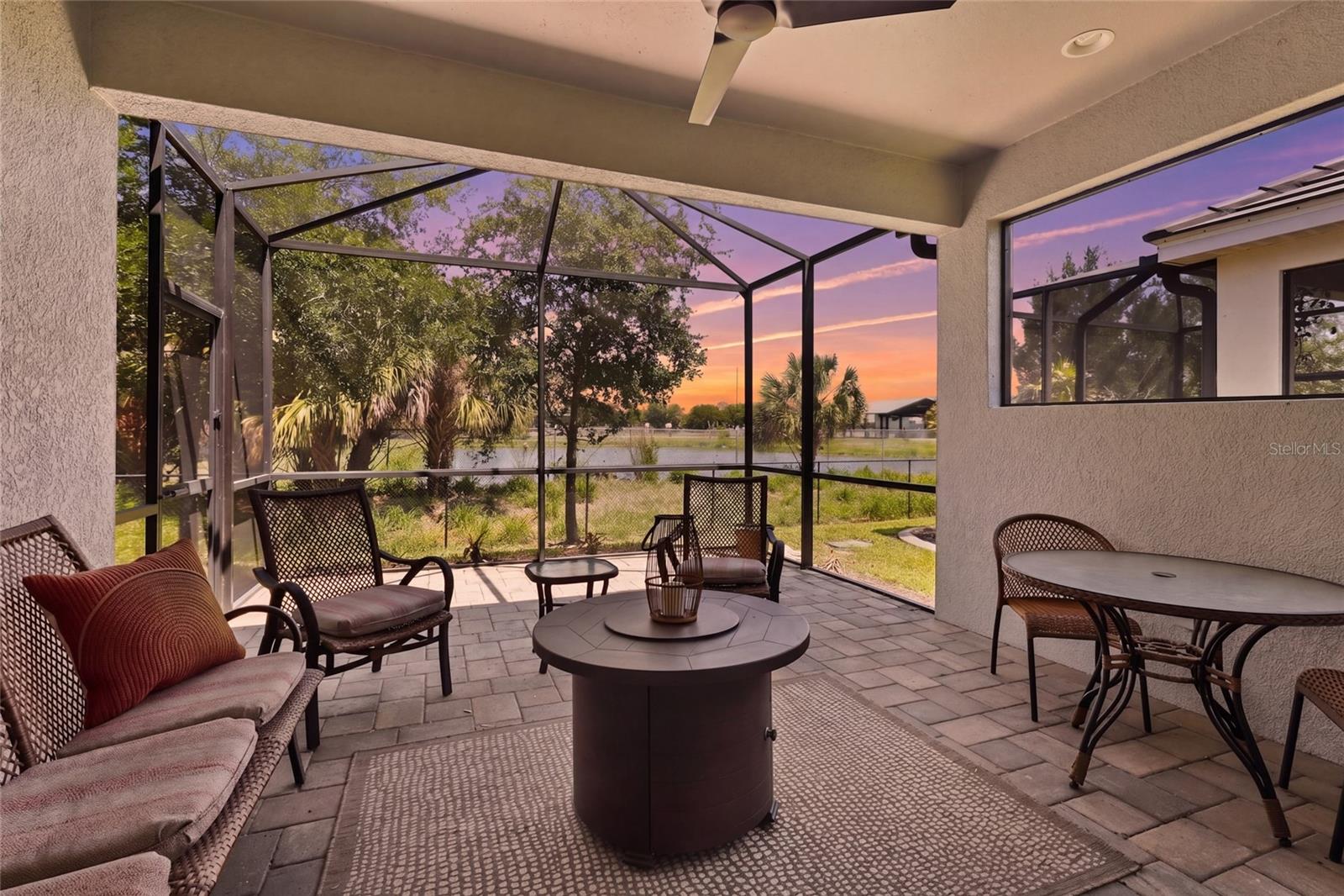 UNIVERSITY VILLAGE - Residential