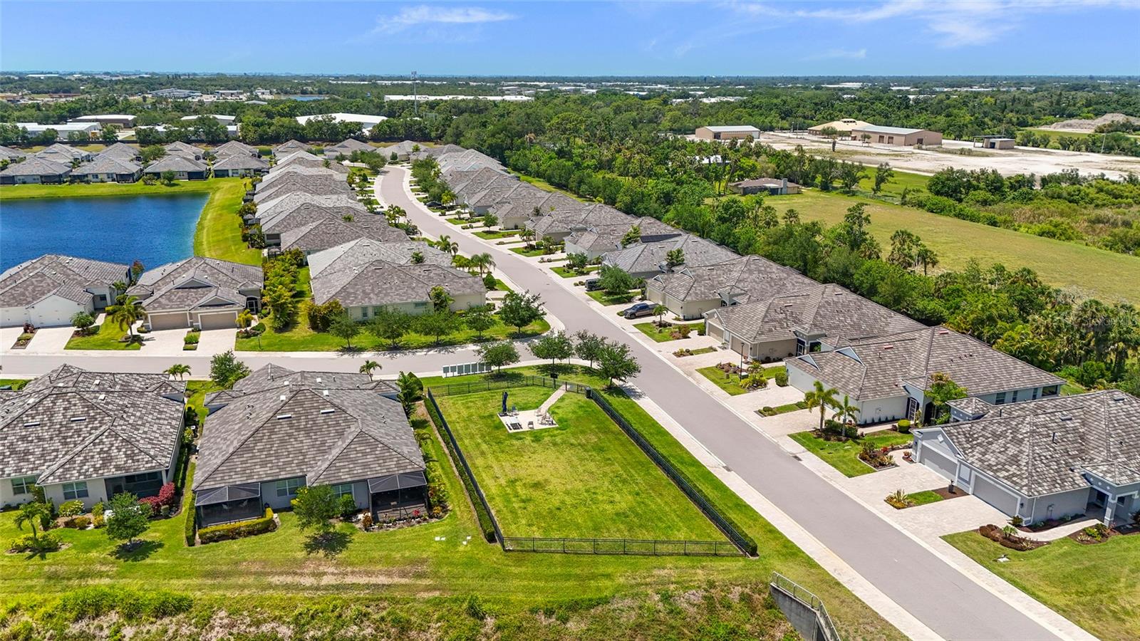 UNIVERSITY VILLAGE - Residential