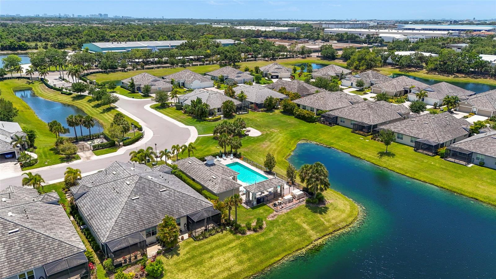 UNIVERSITY VILLAGE - Residential