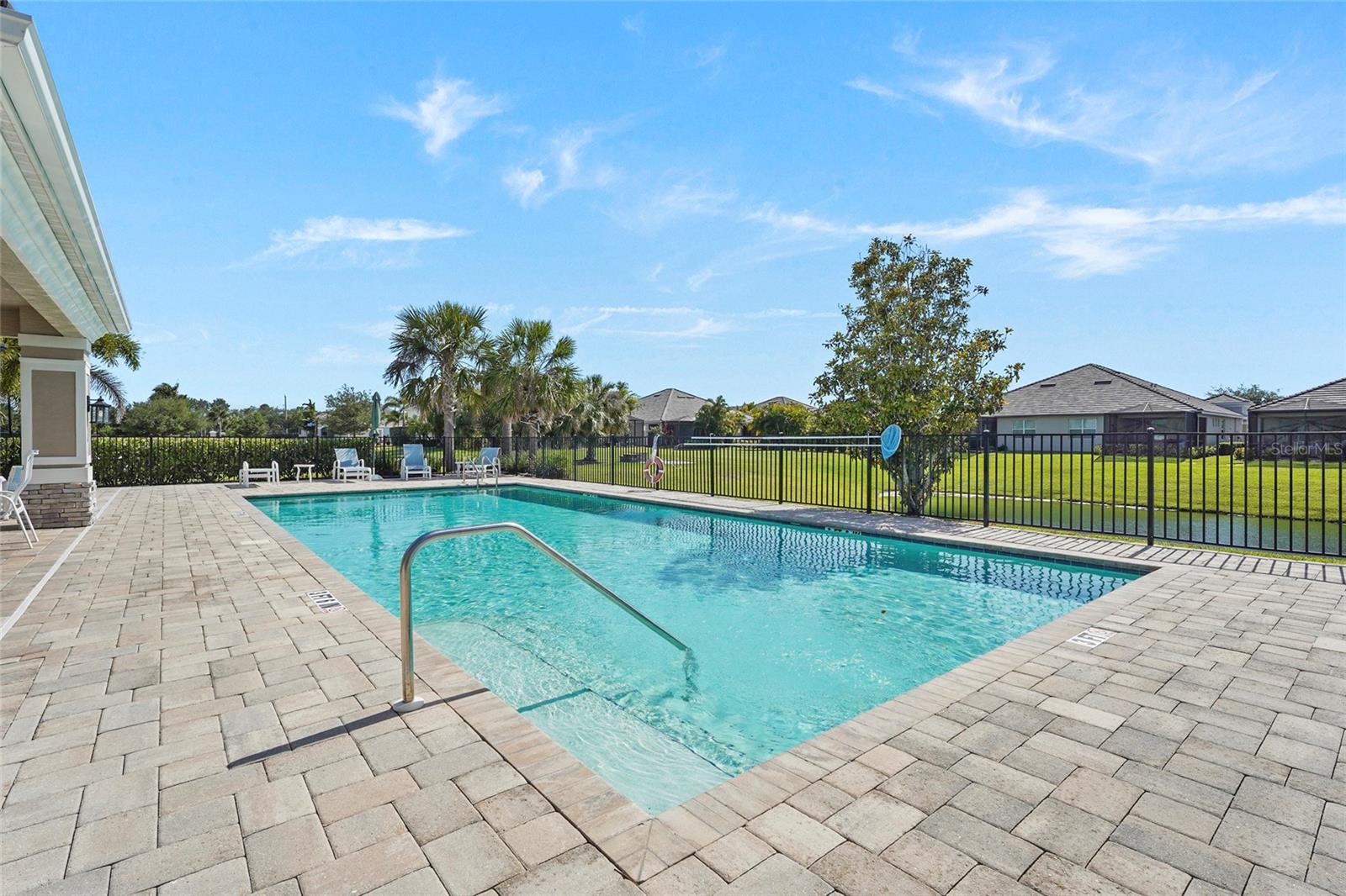 UNIVERSITY VILLAGE - Residential
