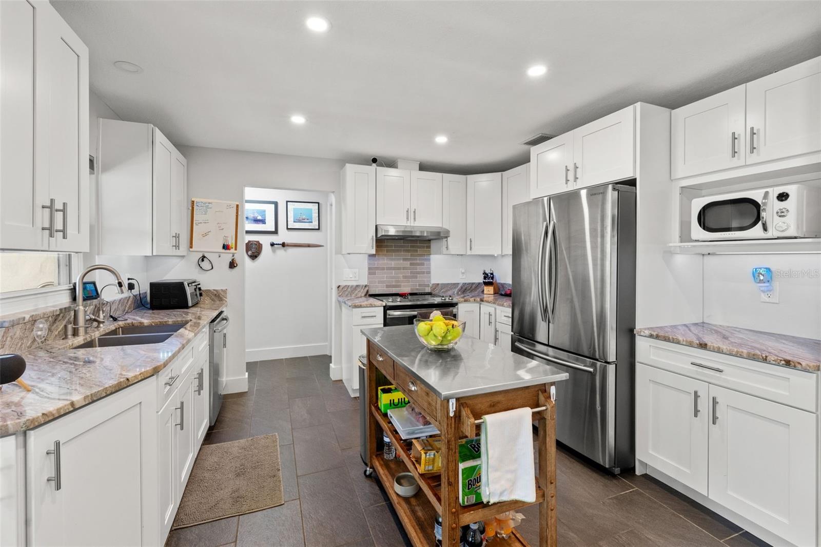 BARCLAY WOODS 2ND ADD - Residential