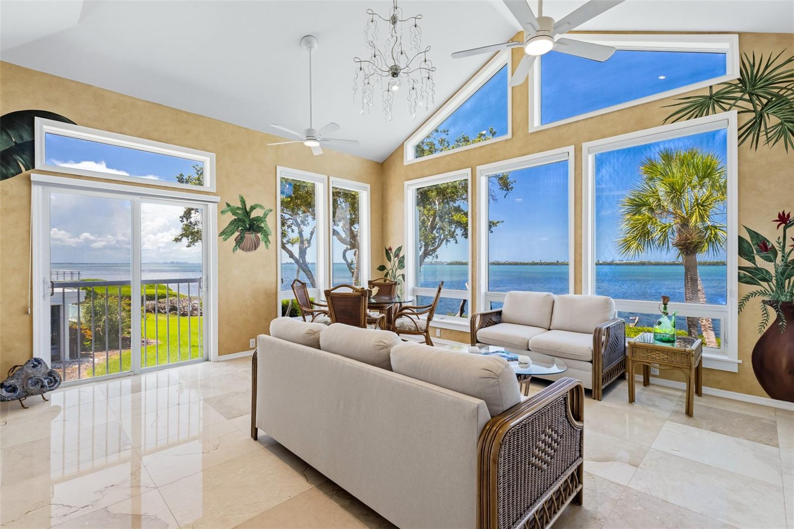 TIDY ISLAND PH II - Residential