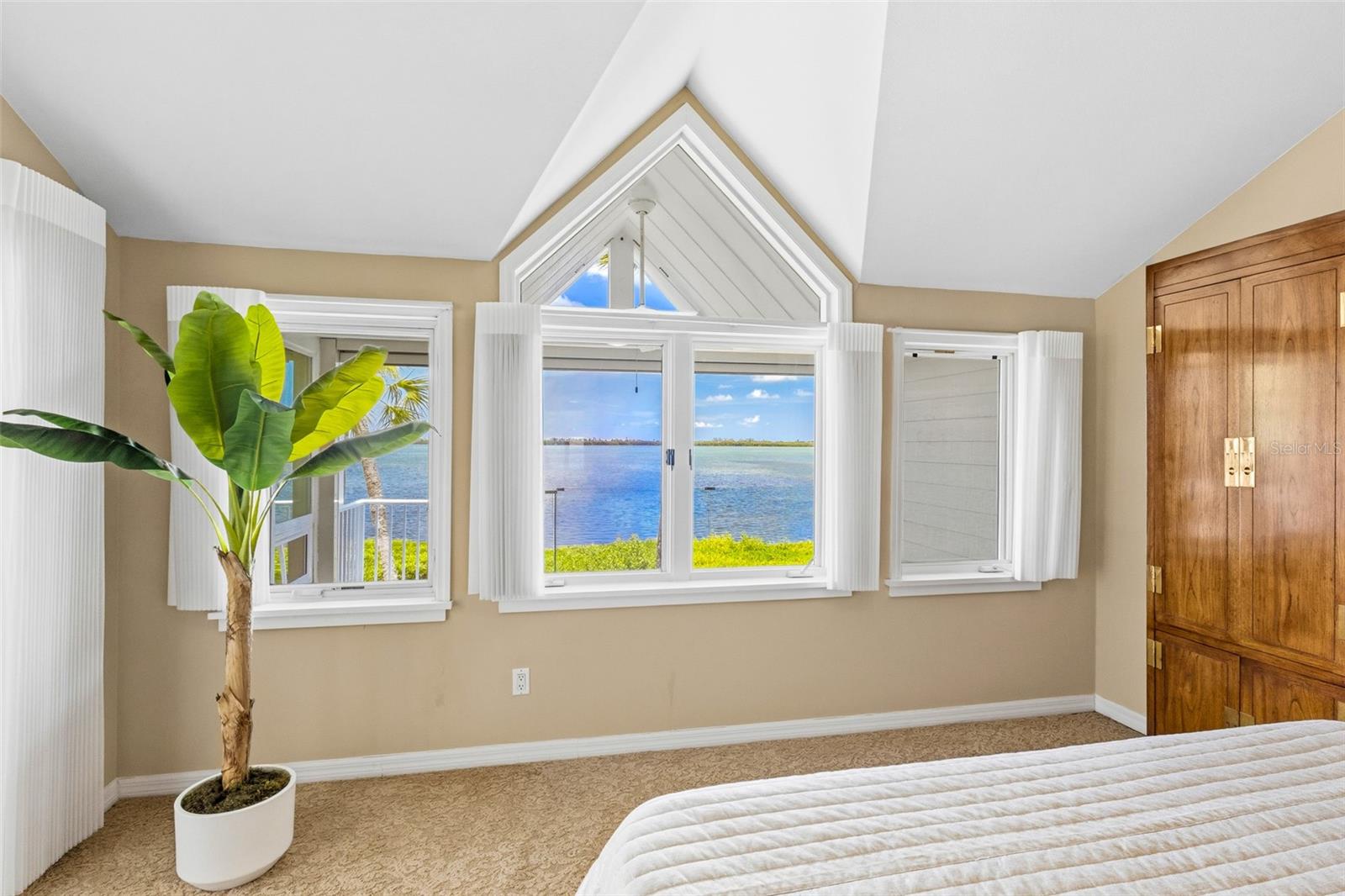 TIDY ISLAND PH II - Residential