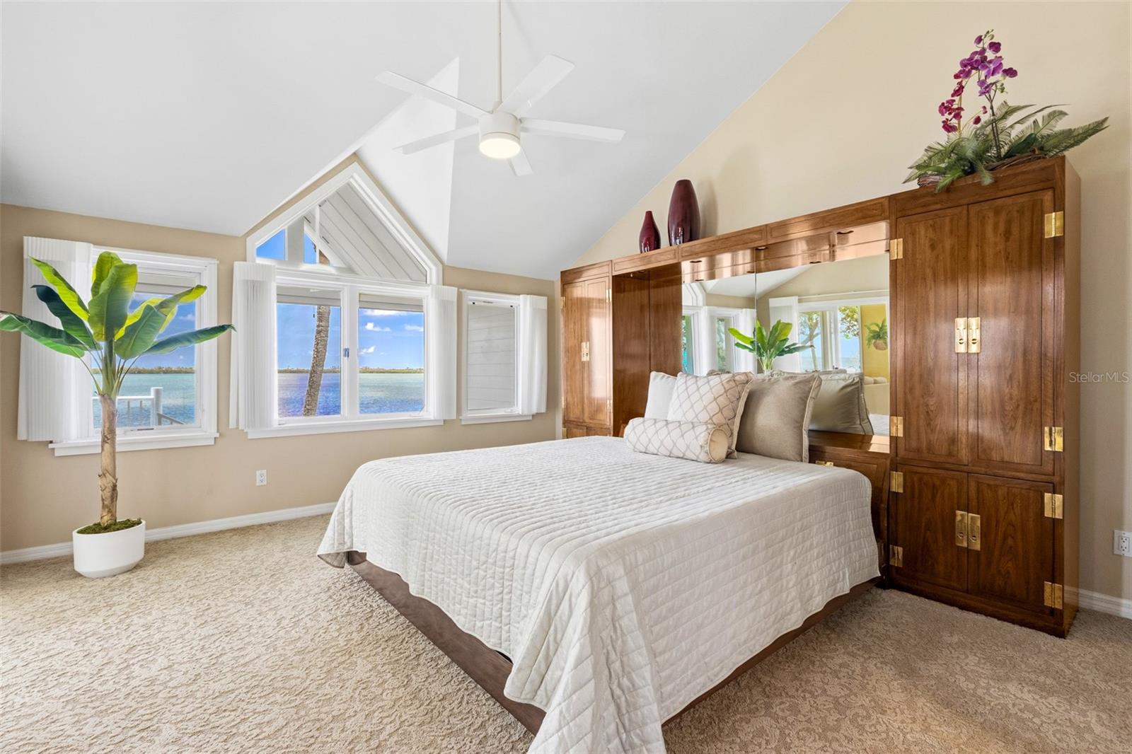 TIDY ISLAND PH II - Residential