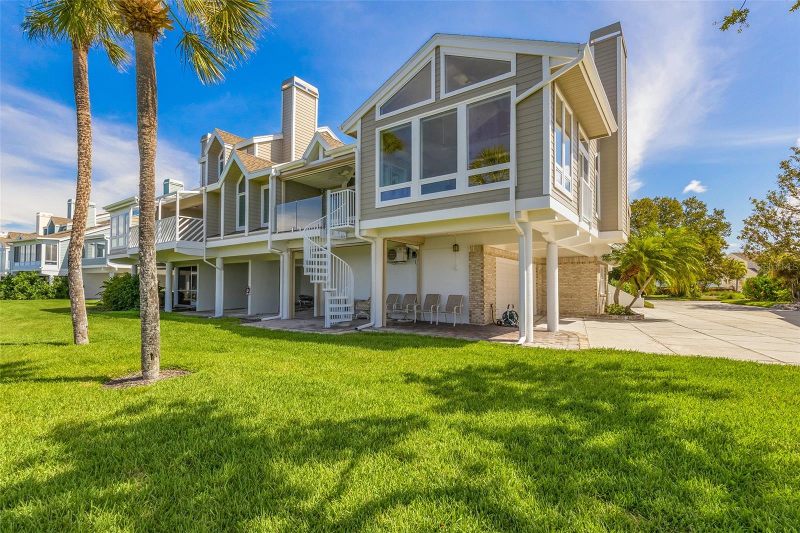TIDY ISLAND PH II - Residential